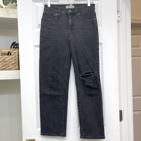 Madewell The Perfect Vintage Straight Jean in Rosella Wash: Ripped Edition - Picture 4 of 13